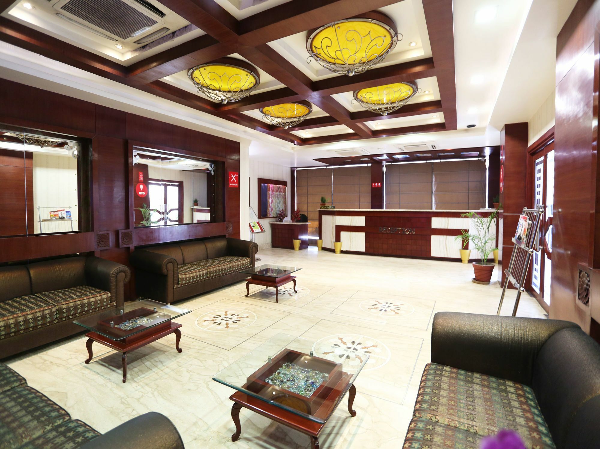 Oyo 2054 New Hotel Broadway バラナシ エクステリア 写真
