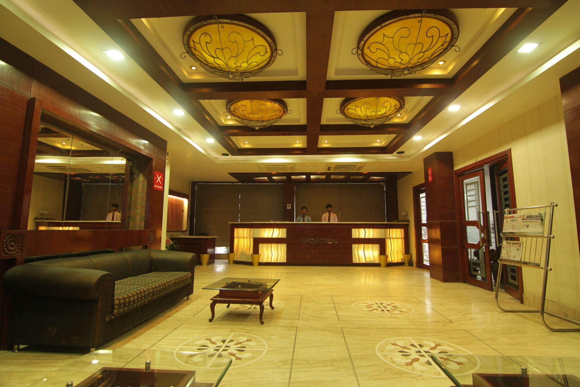 Oyo 2054 New Hotel Broadway バラナシ エクステリア 写真